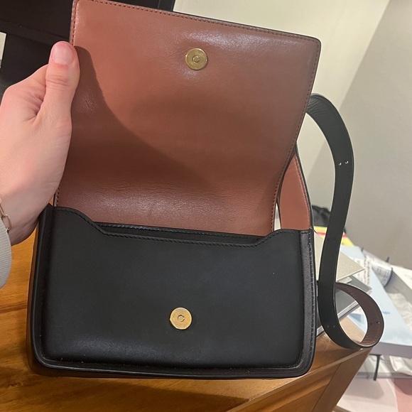 Jil Sander All Day Flap Bag Black Calfskin gold hardware. Rare. - Picture 12 of 14